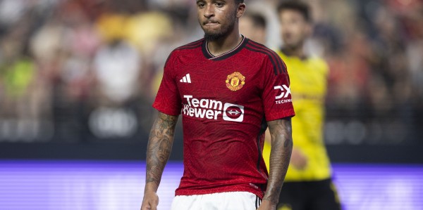 拜仁内部对桑乔租借存疑，杰克逊仍是潜在引援目标