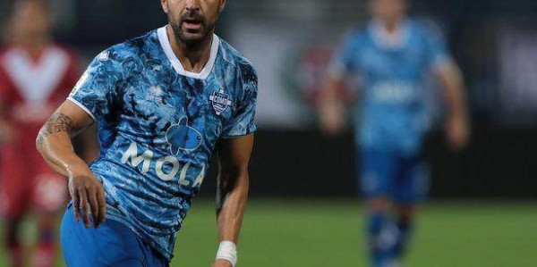 KAIYUN下载app-法布雷加斯宣布退役：告别球员身份，开启执教生涯