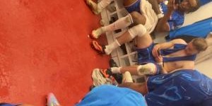 开云登录线上-韦斯利-福法纳晒锁定欧冠资格后更衣室照，所有人都在刷手机