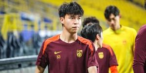 开云体育-韩乔生：黄政宇出任单后腰没收到太好效果，王钰栋表现可圈可点