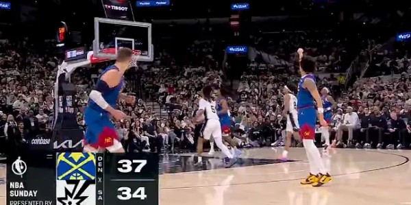 KAIYUN下载app-约基奇打满12分钟拿到12分7篮板，掘金首节37-34领先马刺