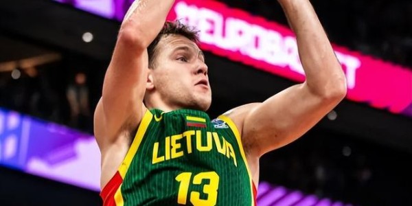 开云体育-欧洲杯小组赛各项数据王：东契奇三王合一 武神双王 字母命中率封王